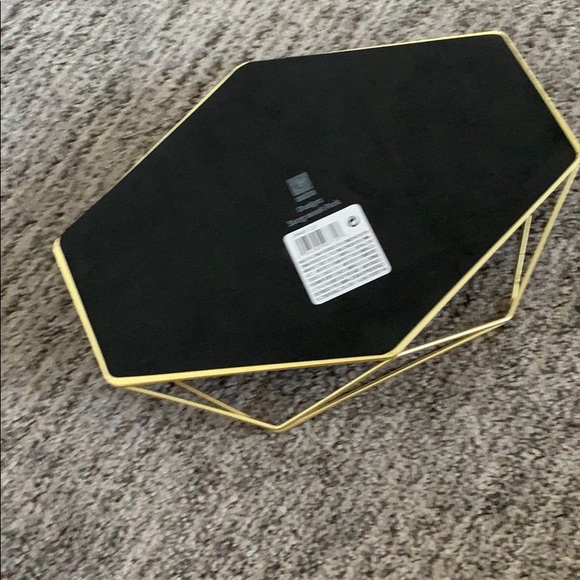 Umbra decoration - Picture 3 of 3